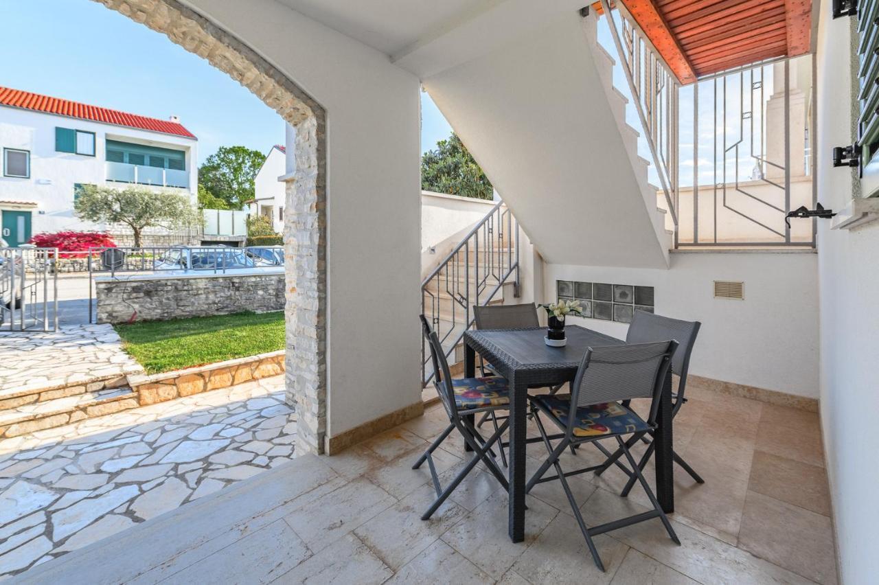 Apartman Inteuro Porec Luaran gambar