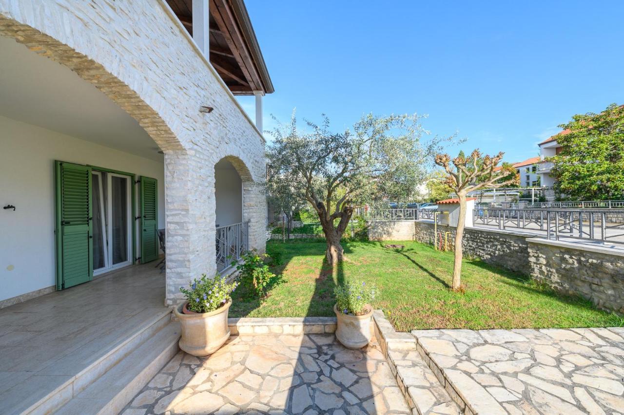 Apartman Inteuro Porec Luaran gambar