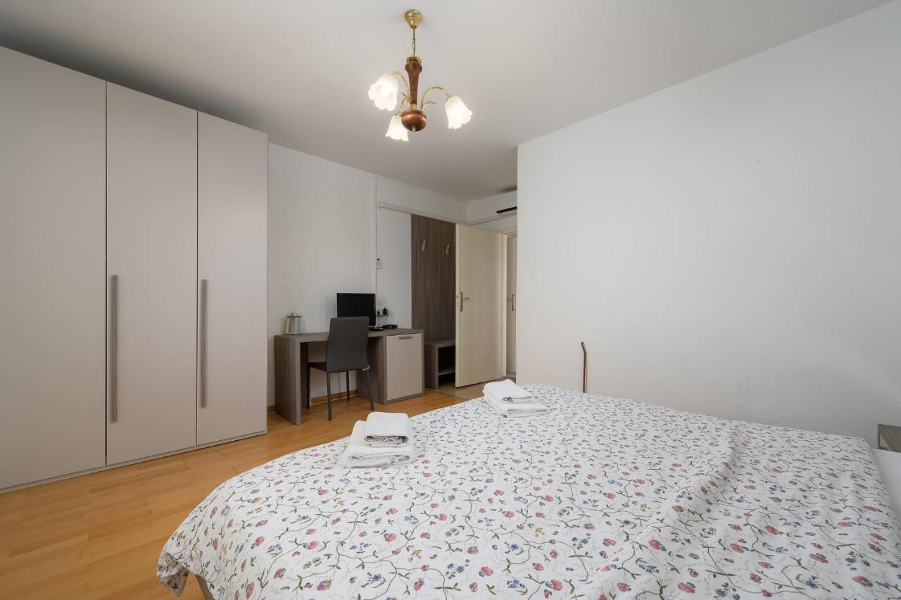 Apartman Inteuro Porec Luaran gambar